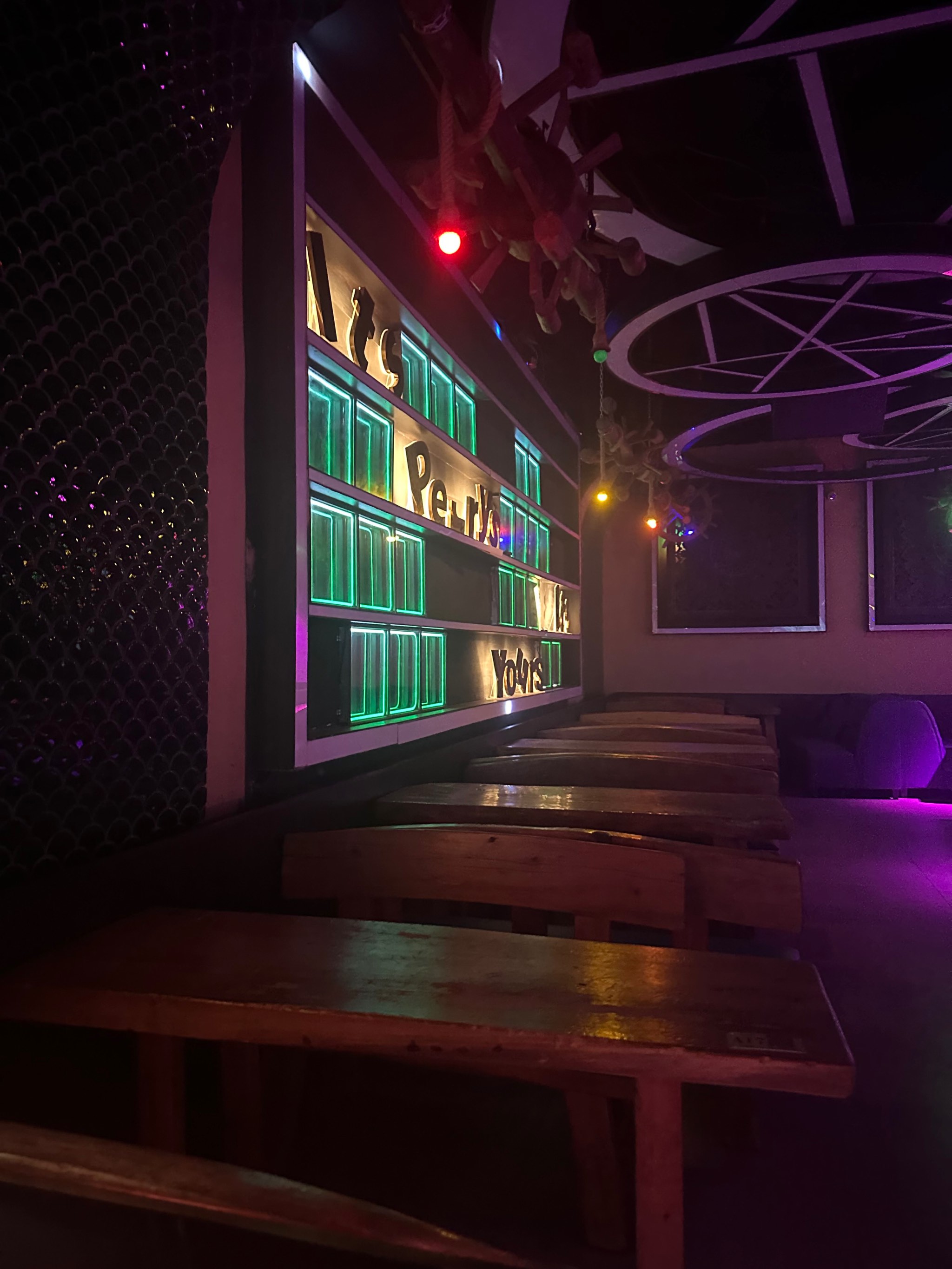 遵义商务KTV订房最佳选择-桐梓县ktv预定